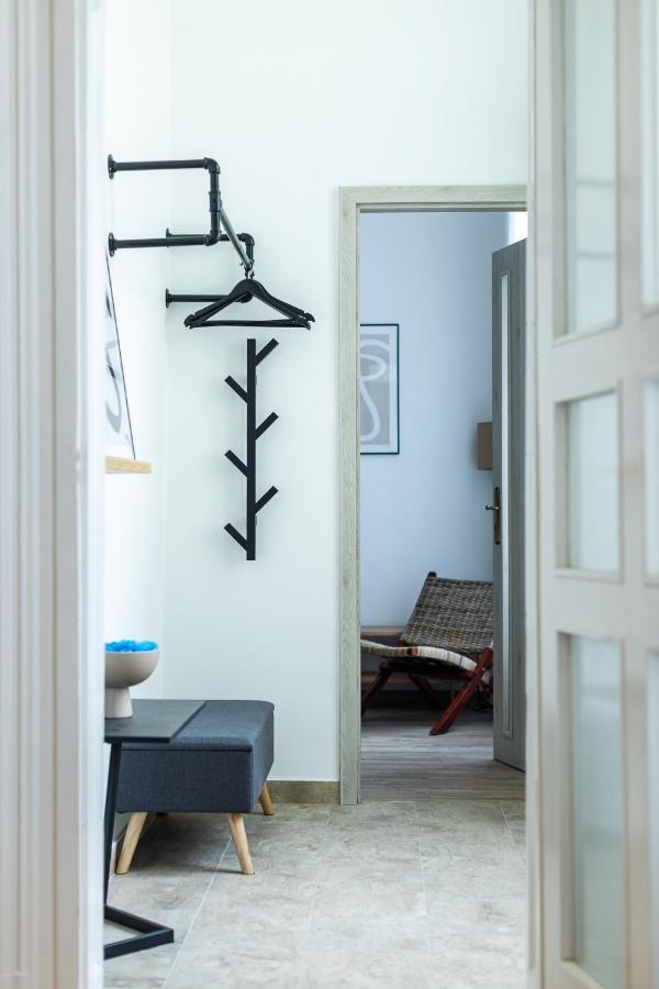 City Center Apartment With Balcony ブダペスト エクステリア 写真