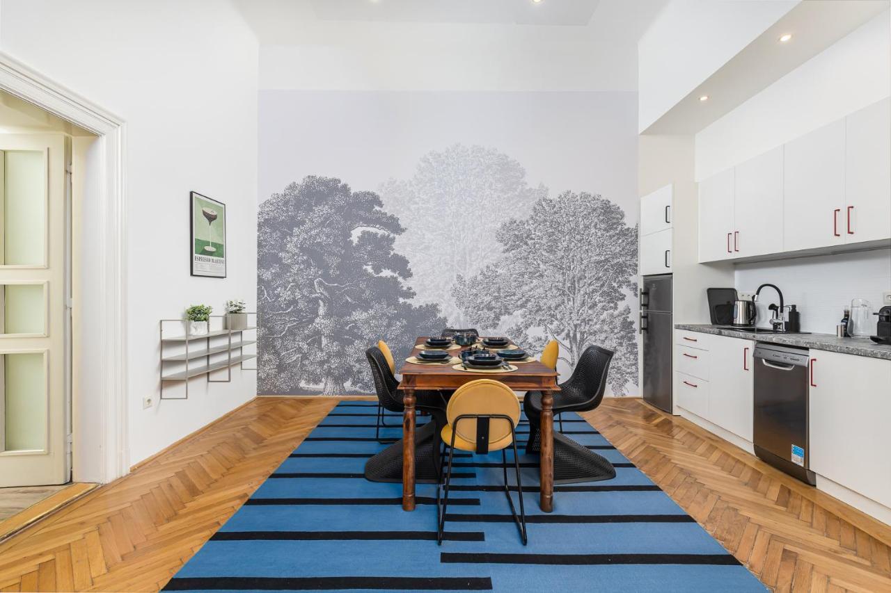 City Center Apartment With Balcony ブダペスト エクステリア 写真